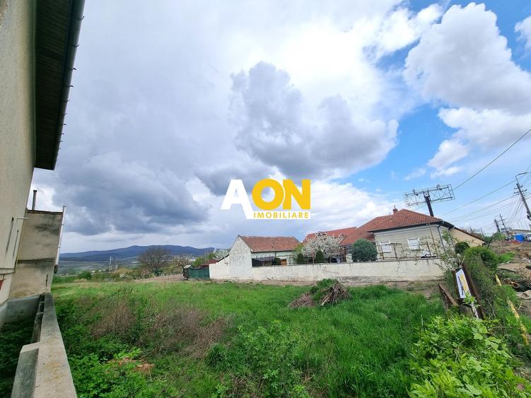 De vanzare 2950 mp teren intravilan Partos