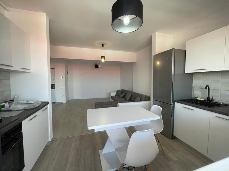 Apartament 2 camere, metrou Berceni