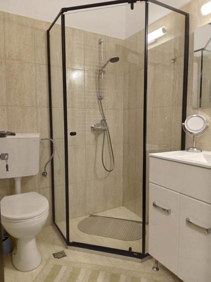 Apartament de lux cu 3 camere pe Doamna Stanca