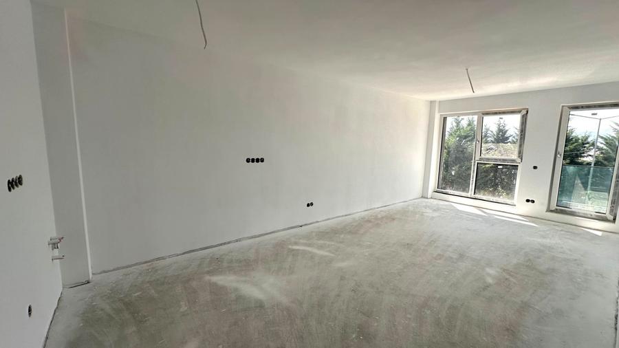 Apartament 2 camere si curte 50mp cartier Davinci Cristian