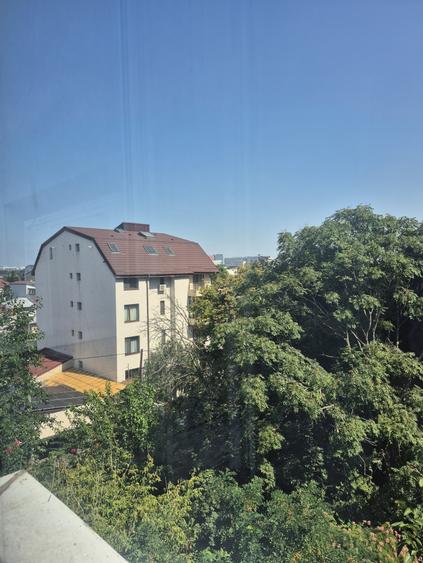 2 camere, et 4/8, strada Turda cu Ion Mihalache