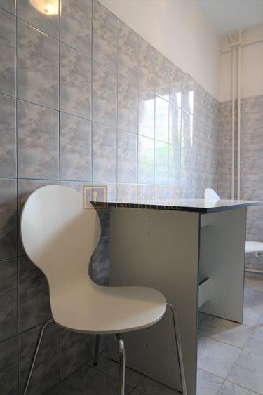 1 camera, centrala proprie; Complex Studentesc - Rest. Dinar.