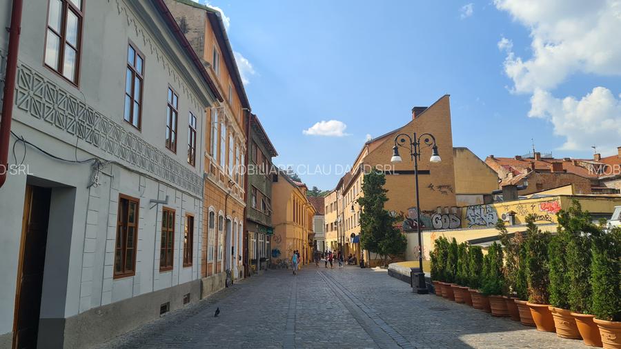 GARSONIERA IN CENTRUL ISTORIC BRASOV IN SPATE HOTEL ARO - 14