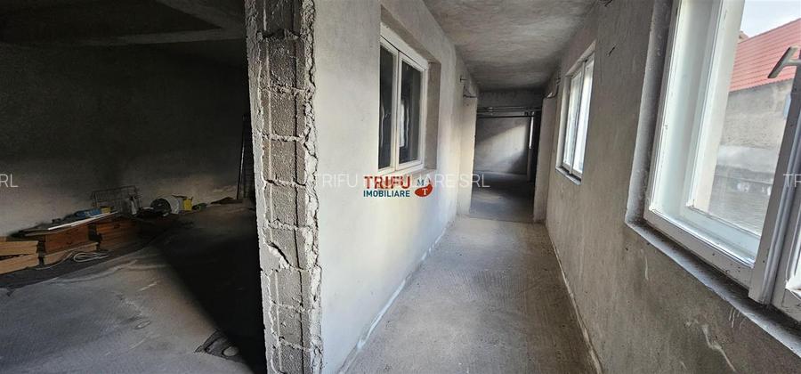 Casa de vanzare cu functiuni multiple in Petresti - 8