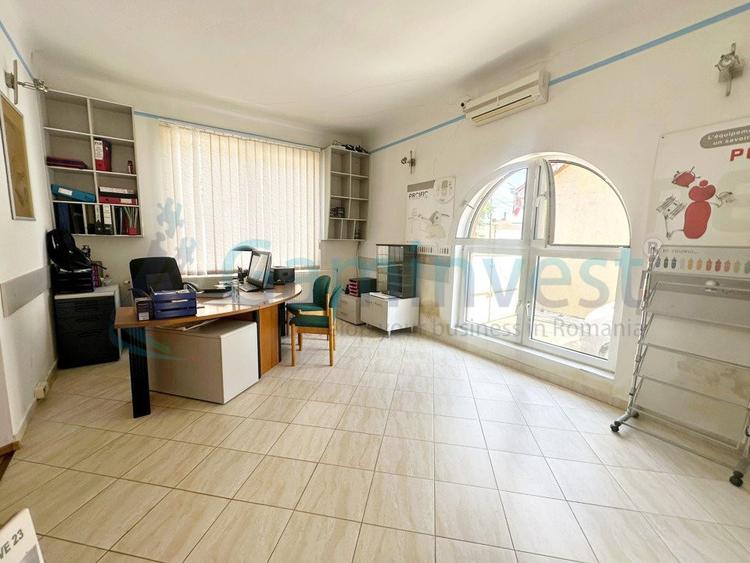 Doua cladiri individuale de vanzare si teren, 5 minute de Centrul Civc, Oradea
