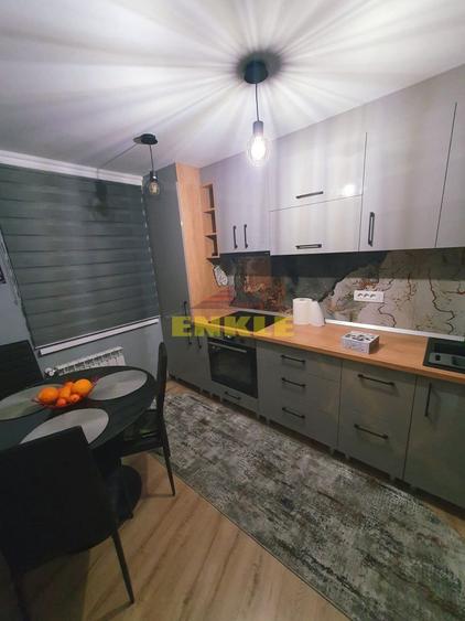 Apartament 3 camere, etaj 1, complet renovat – Bd. Mihai Eminescu