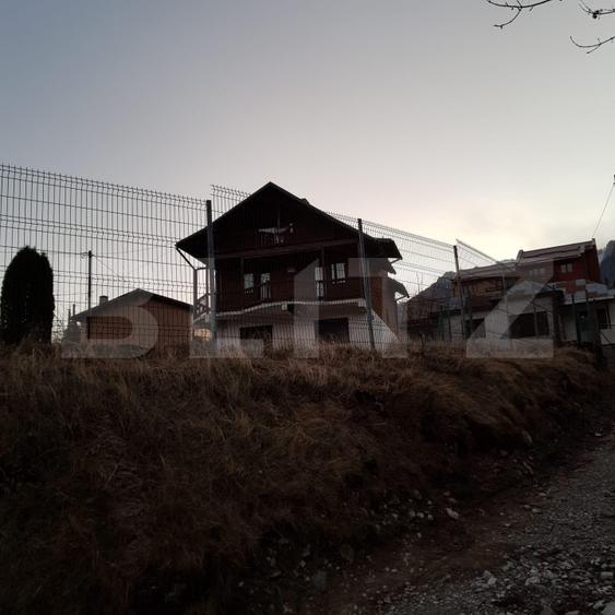 Vila 5 camere ,teren 580 mp, Busteni