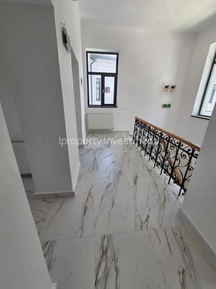 Vila 1200 mp Cismigiu Renovata cu parcare diverse activitati - 13