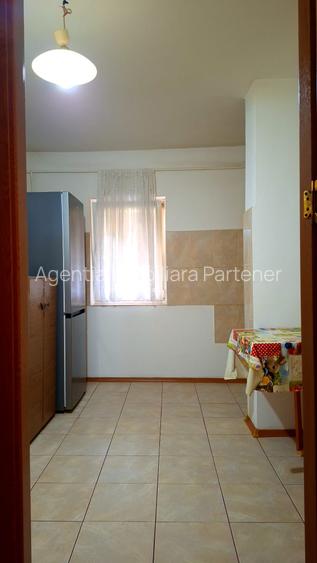 3 camere Prundu , Decomandat / 2 băi / 2 balcoane , finisaje clasice! - 11