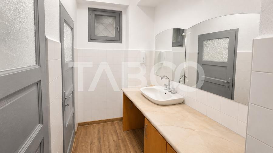 Spatiu comercial de inchiriat 80mp 2 camere grup sanitar in Turnisor