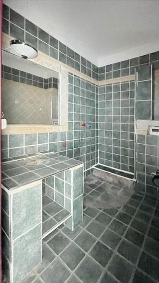 Spatiu Comercial cu Multiple Functionalitati