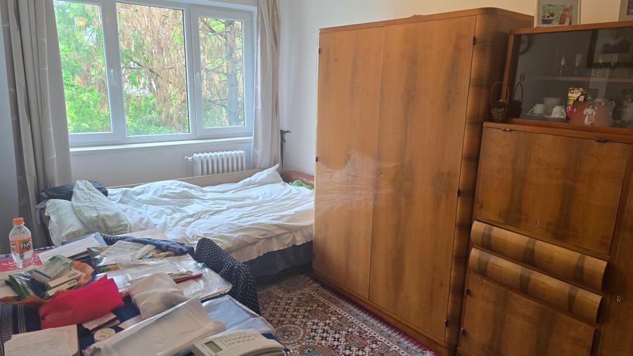Vand apartament cu 3 camere in Deva, etaj 3, zona Gojdu (Zamfirescu),