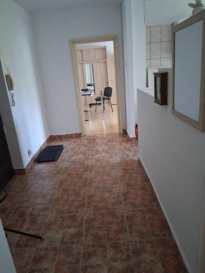 Apartament 2 camere mobilat ,utilat,aer conditionat confort 1 decomandat,liber