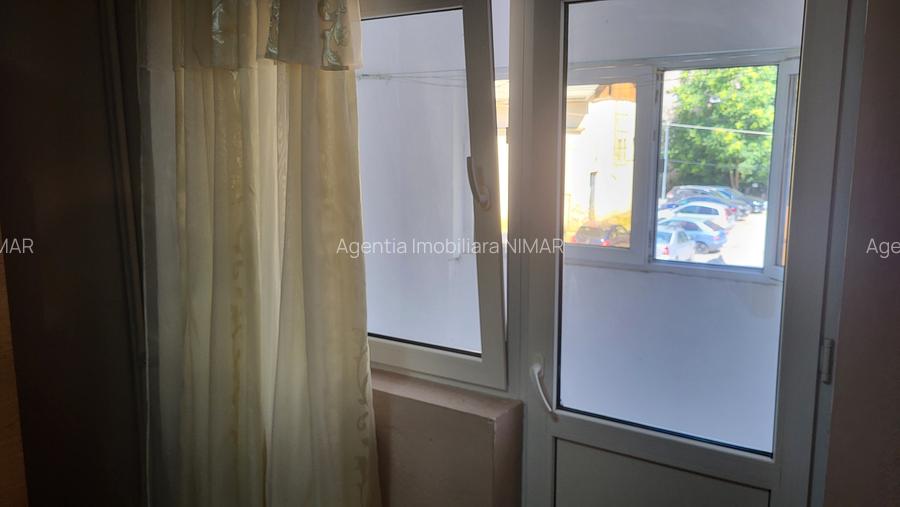 De inchiriat apartament 2 camere, situat etaj 1 in bloc mic, zona Hotel Vrancea. - 7