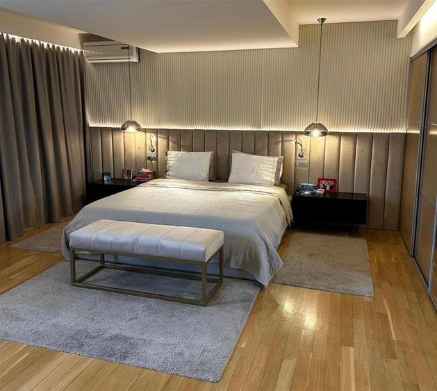 Vila eleganta P+1+M Pipera str Costache Radu