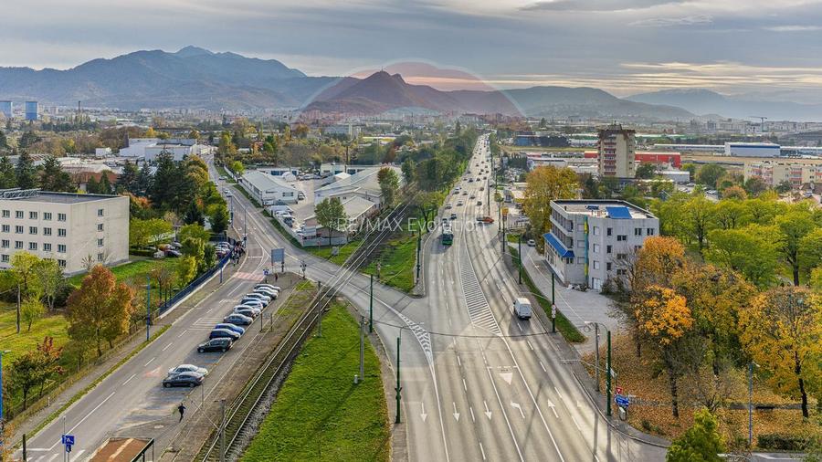 Oportunitate investiție-Clădire cu autorizație hotel și teren BRAȘOV - 3