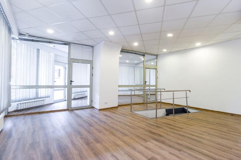 Investiție cu randament imediat – spațiu comercial închiriat pe termen lung