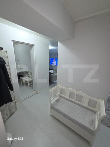 Apartament 3 camere, 78 mp, zona Micro 12