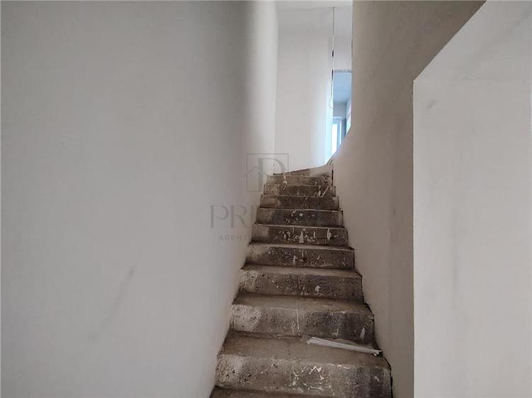 Casa insiruita in zona foarte buna - teren generos - disponibilitate rapida