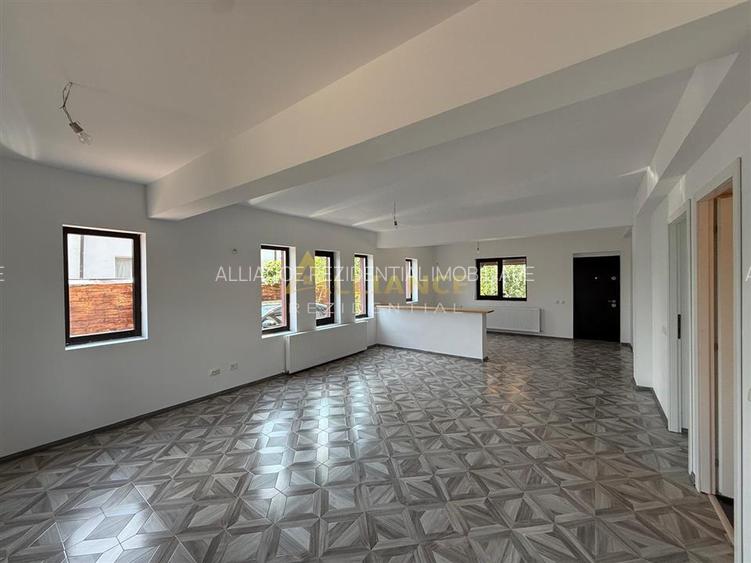 Casa individuala ||6 camere 3 bai ||  teren 555mp - 13