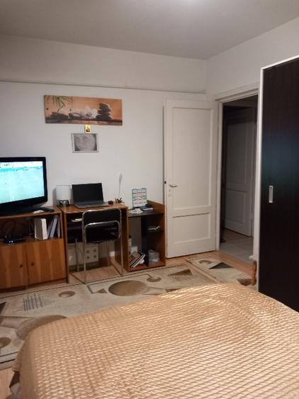 2 camere decomandate, conf 1 , supr. 45 m patrati, etaj 3,, zona bulevard