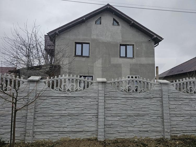 Casa P+E+M de 138 mp, teren 480 mp, Albesti