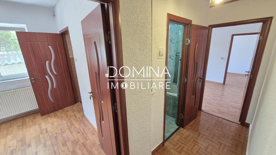 Vânzare apartament 3 camere, str. Slt. Gheorghe Bărboi - zona Casei Tineretului - 8