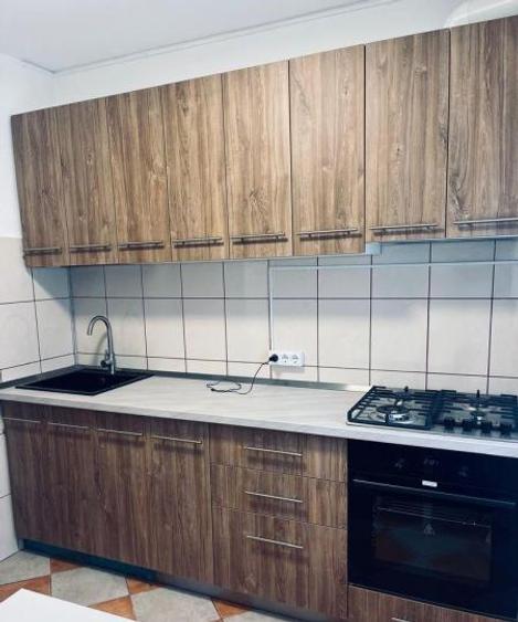 Apartament 3 camere Dristor Scolarilor