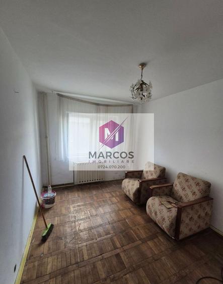 Vand apartament 3 camere Lunca