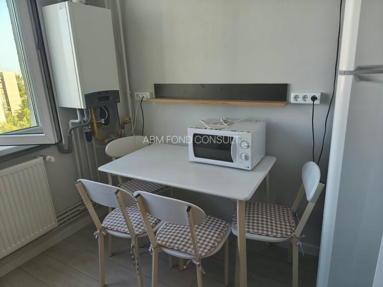 Drumul Taberei.Metrou/ Nou.3 Camere,Centrala Termica-Prima Inchiriere.