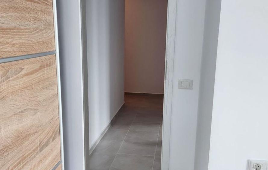 Berceni METROU,bl.2020,et.1/10,DECOMANDAT,AMENAJAT,CENTRALA,2 balcoane,PARCARE