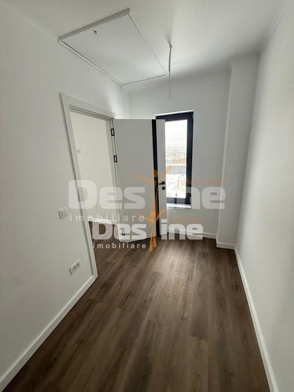 Casa cu etaj, 4 camere 170.000 euro, Comision 0%