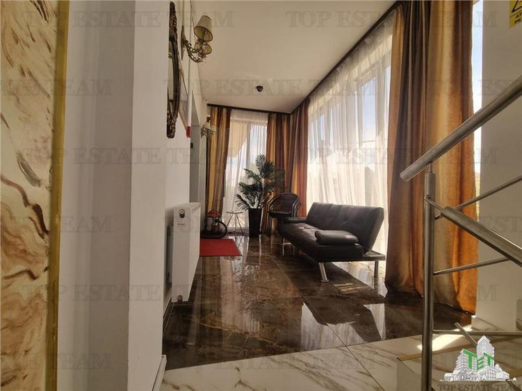 VILA MAMAIA NORD 30 DE CAMERE
