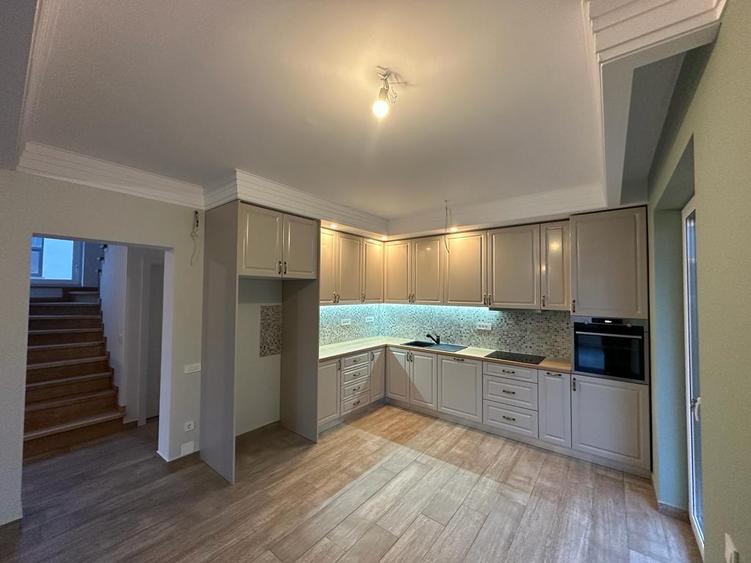 De vânzare duplex finisat, panoramă deosebită, Borhanci