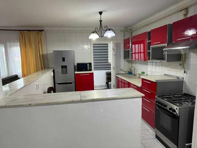 Apartament 3 camere - Zona Gara - 600 Euro