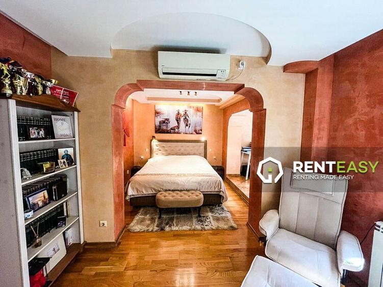 De vanzare! Apartament cu trei camere situat in Tg. Cucu