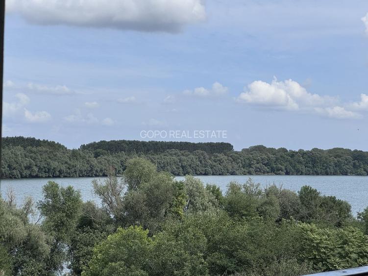 Hotel 25 camere 100 m deschidere DELTA DUNARII teren 12000 mp acces auto - 8
