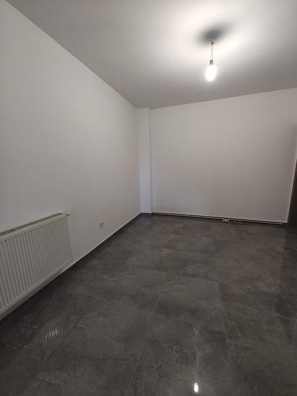 Spațiu birouri, 7 camere, curte, garaj, panouri fotovoltaice, Parcul Armătura
