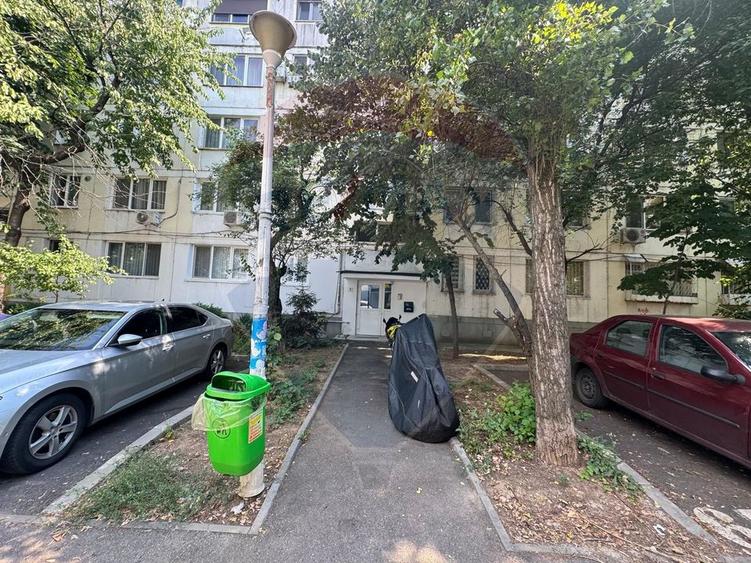 Apartament cu 2 camere de vânzare în zona Drumul Taberei
