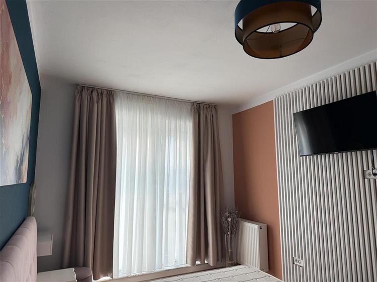Apartament doua camere Pietonal Coresi Avantgarden ( Kasper )