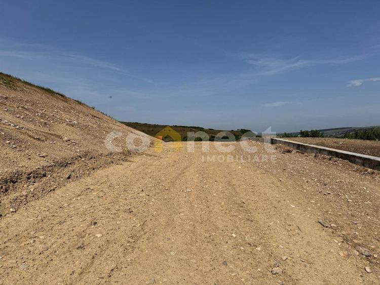 Vanzare teren pentru casa/duplex cu PUZ, la 6 min de Cluj-Napoca