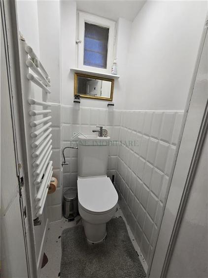 Inchiriere ap. 3 camere in vila Foisorul de Foc.