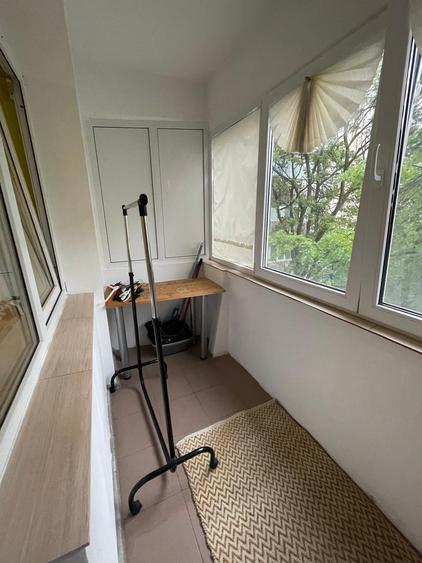 Apartament 3 camere-72 mp-Podu Ros-Palas Mall-etaj intermediar