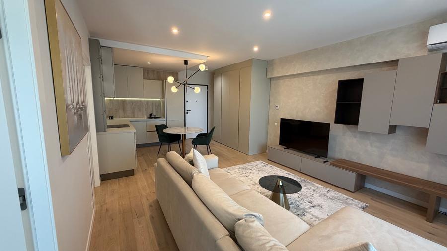 LUX- APARTAMENT 2 CAMERE- ONE COTROCENI - PRIMA INCHIRIERE