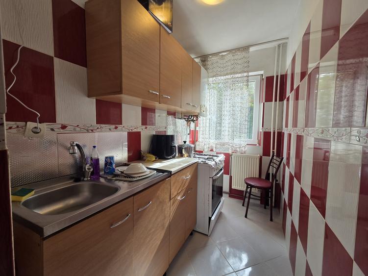 Apartament 2 camere, etaj 2, Alexandru cel bun-Olimp