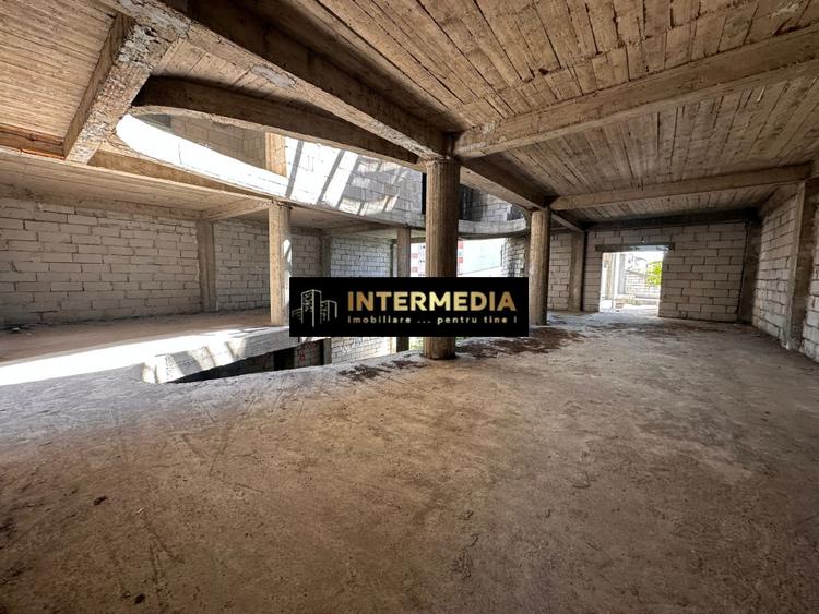 HOTEL S+P+2E+M de vanzare in Alba Iulia Cetate
