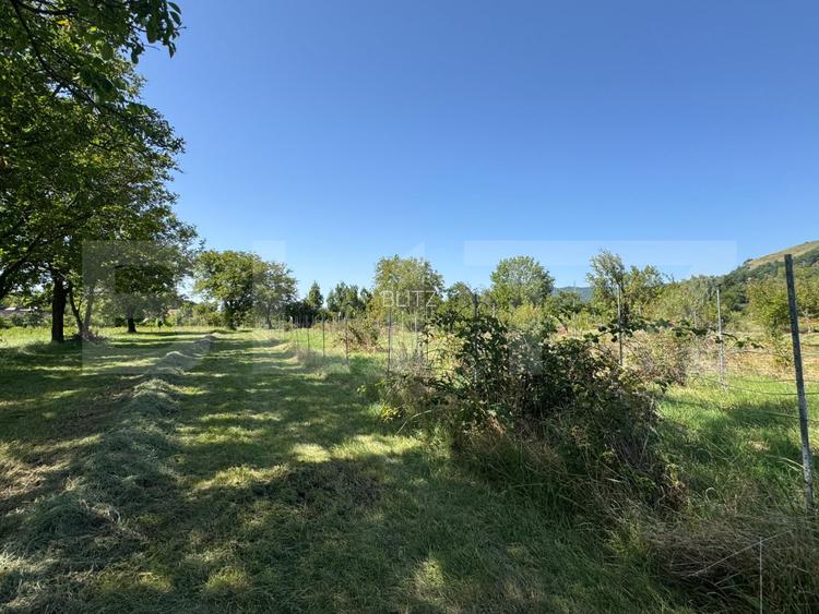 De Vânzare – Casă de Vacanță cu Teren Generos 5.755 m2 , 3 Camere - 19