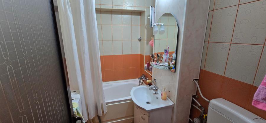 3 camere de vanzare, etajul 9, Focsani