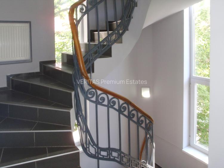 Vila cu prestanta zona Capitale Guvern, renovata integral, lift, parcare proprie - 9