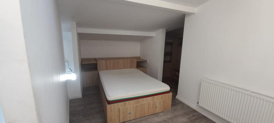 Apartament 2 camere mansardat Calea Calarasilor cu gradina A10